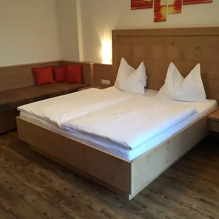 Garni Ingeborg Lägenhetshotell