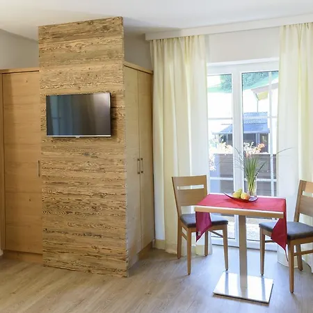 Lägenhetshotell Garni Ingeborg 3*