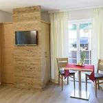 Aparthotel Garni Ingeborg 3*