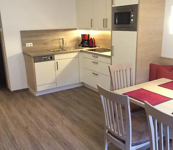 Aparthotel Garni Ingeborg 3*